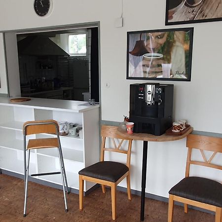 Bed and Breakfast Folketshus I Olshammar Esterno foto
